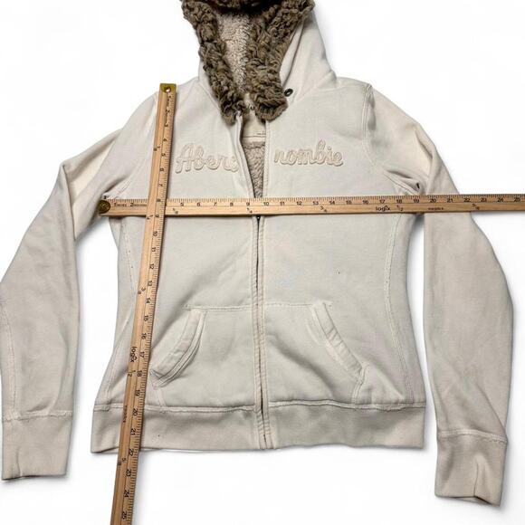 Abercrombie Iconic Rare Vintage Flattering Fur Hoodie Cotton Zip Up Hoodie 2000s - Picture 3 of 6